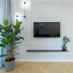 Blue Ceglana - Free Parking - Self Check-in Apartmán