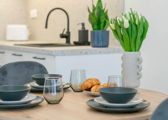 Blue Ceglana - Free Parking - Self Check-in דירה *